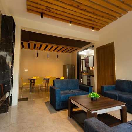 Back Stayz Hostel Ришикеш Экстерьер фото