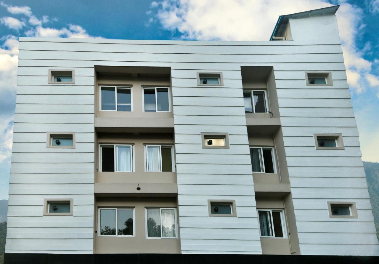 Back Stayz Hostel Ришикеш Экстерьер фото